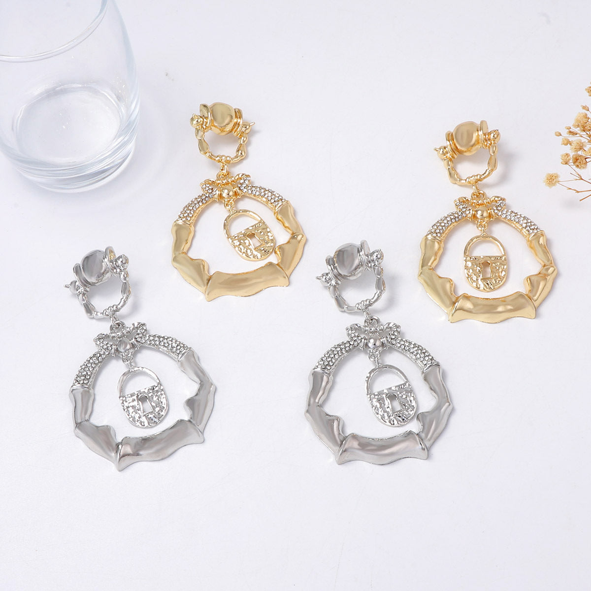 Elegant Piece for Every Occasion