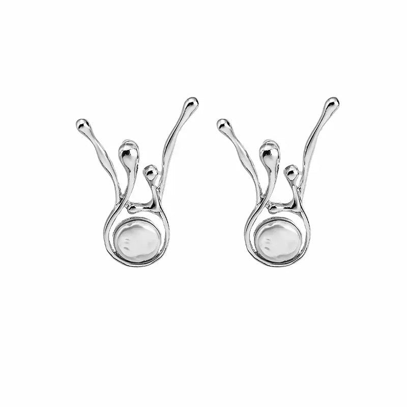 Stunning Pearl Earring for Daily Wear