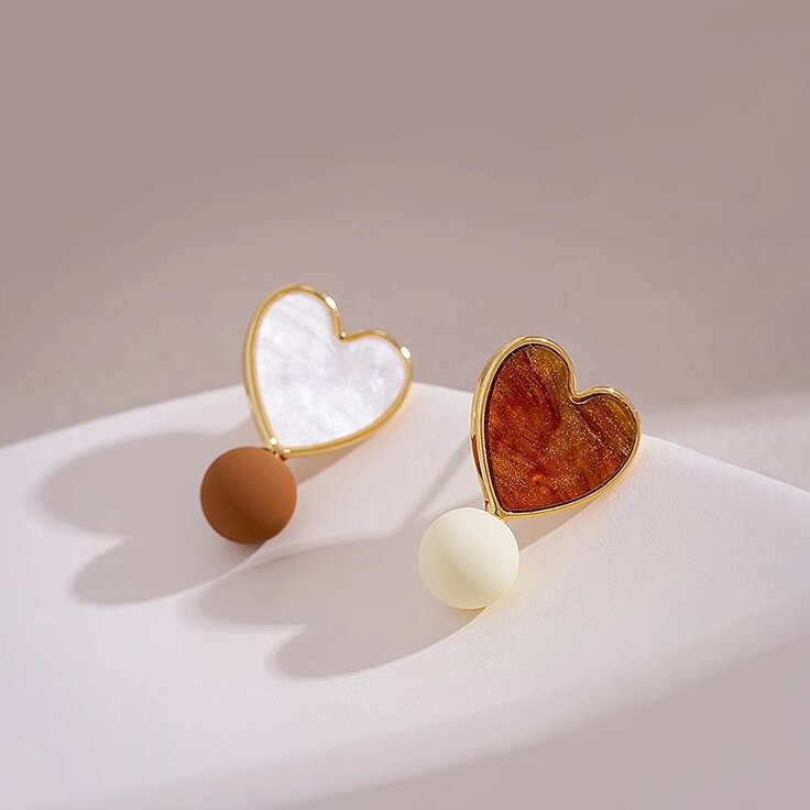 Stunning Earring for Daily Wear