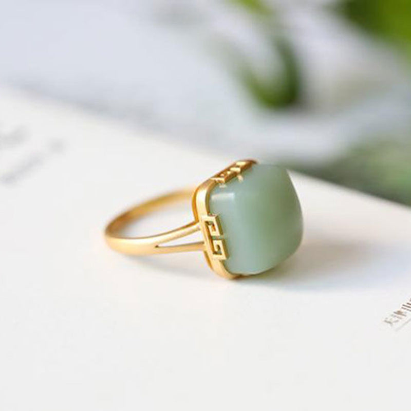 Stunning Gold Ring for Daily Wear