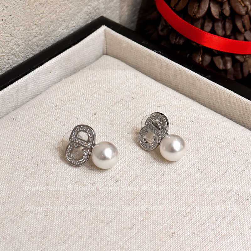 Delicate Artisan Pearl Earring