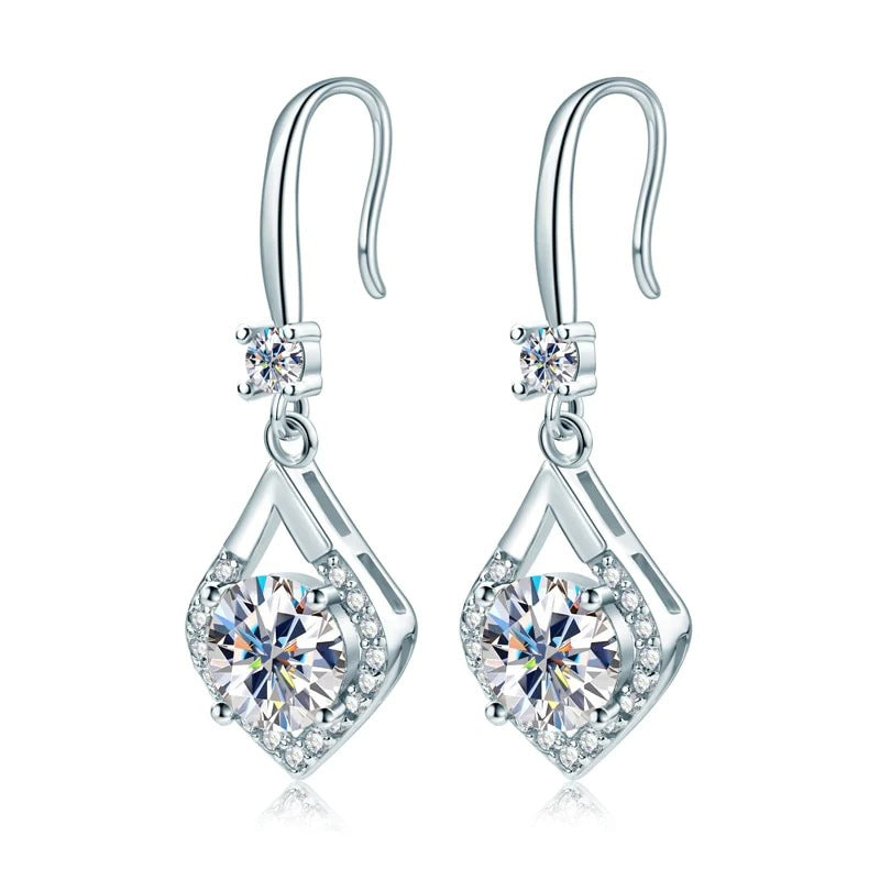 Romantic Earring for Special Moments