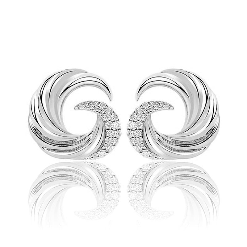 Charming Earring for Any Occasion