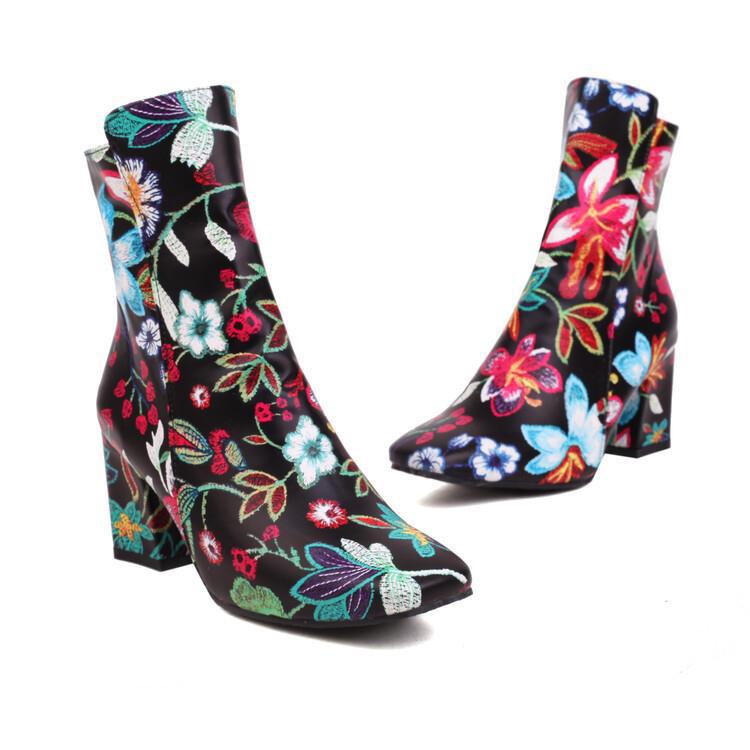 Comfortable Orthopedic Boots for Daily Wear