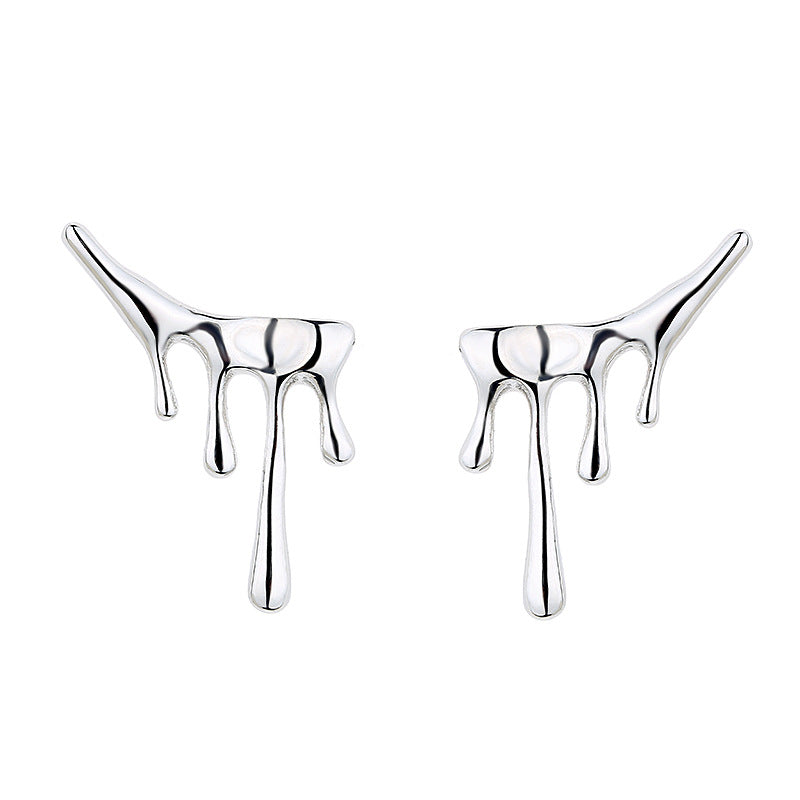 Romantic Gold Earring for Special Moments