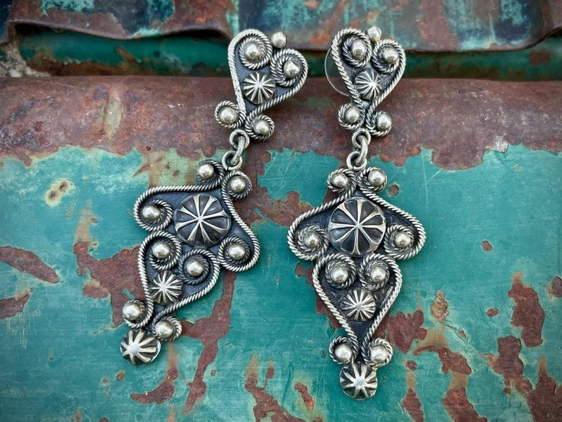 Stunning Silver Earring for Daily Wear