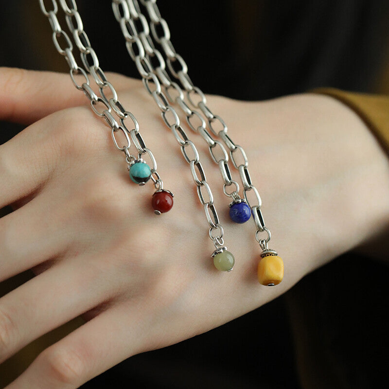 Classic Silver Necklace with Timeless Appeal