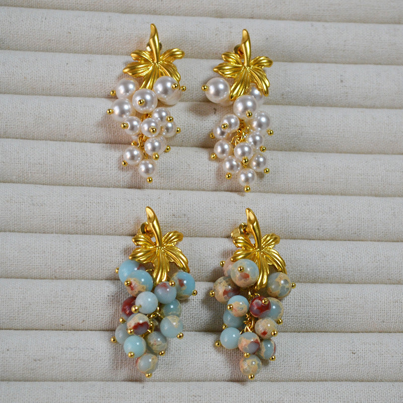 Charming Silver Earring for Any Occasion