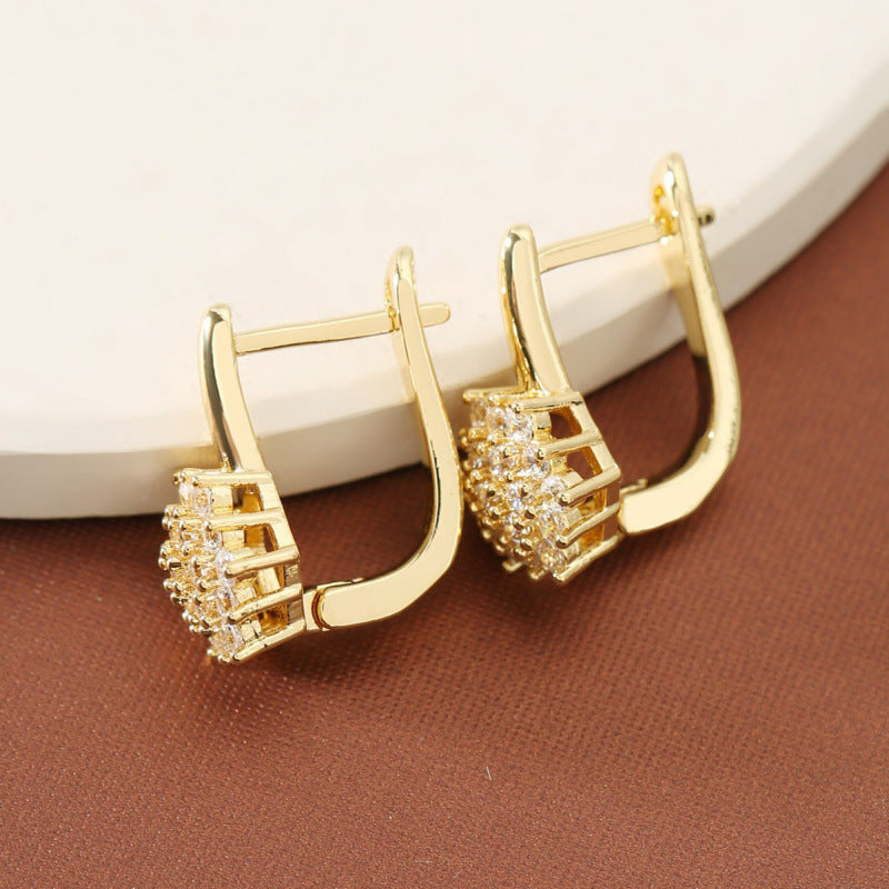 Elegant Earring for Every Occasion