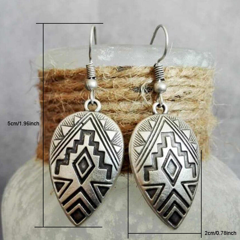 Charming Earring for Any Occasion