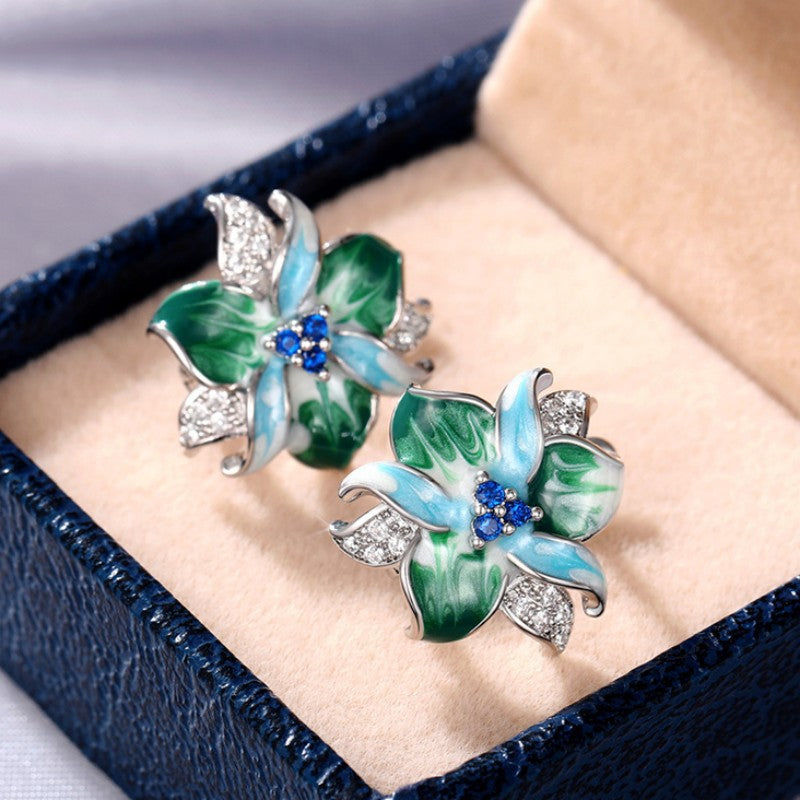 Beautiful Earring with Unique Style