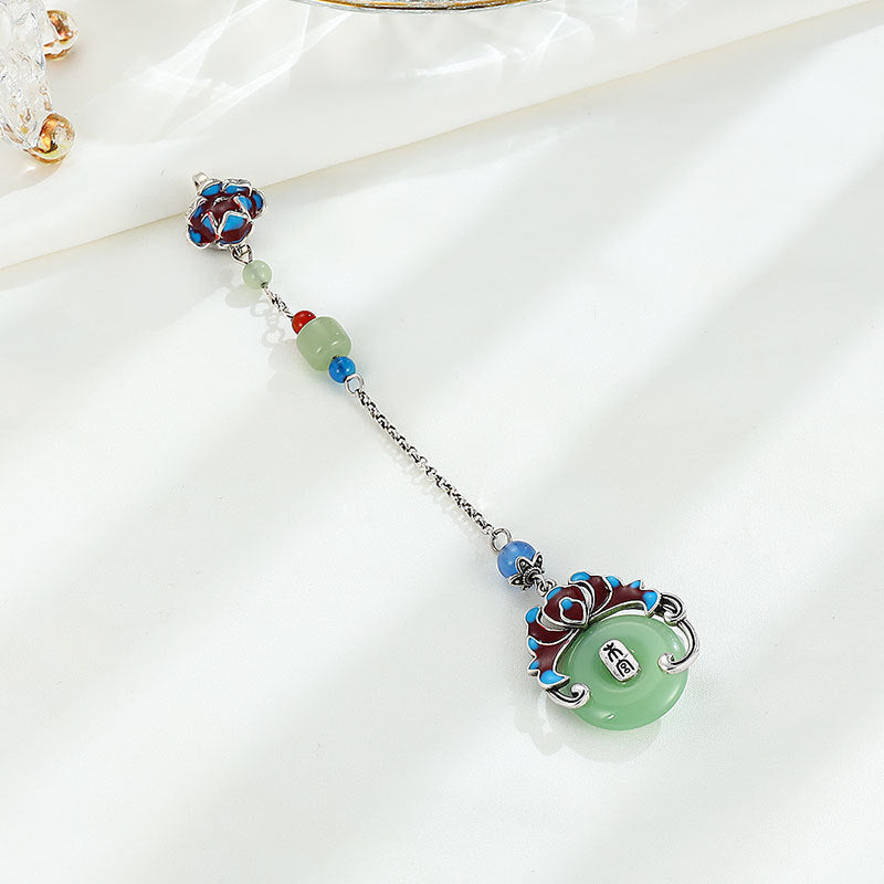 Elegant Pendant for Every Occasion