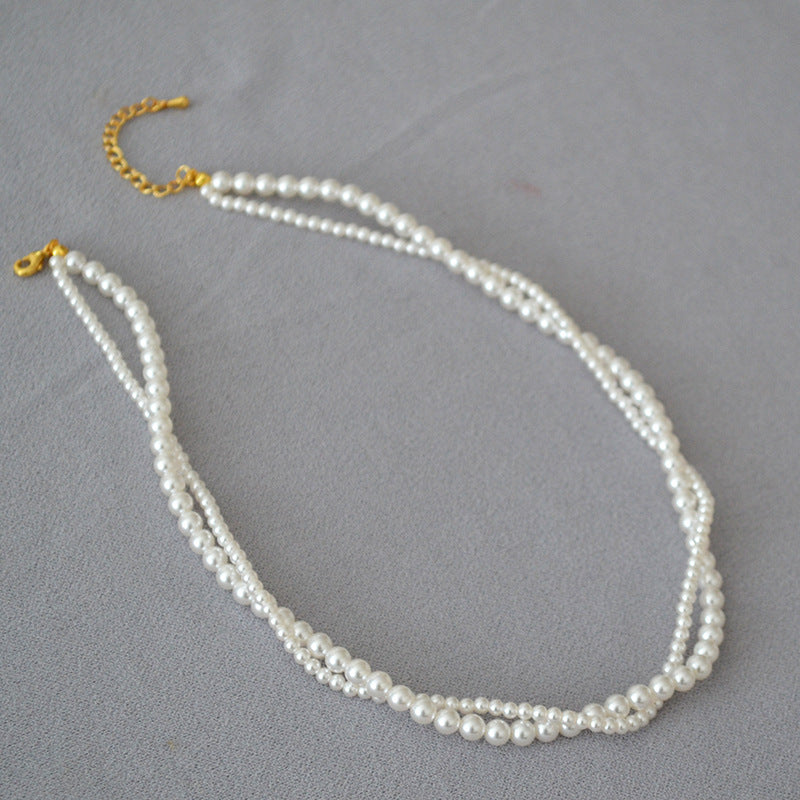 Classic Pearl Necklace with Timeless Appeal