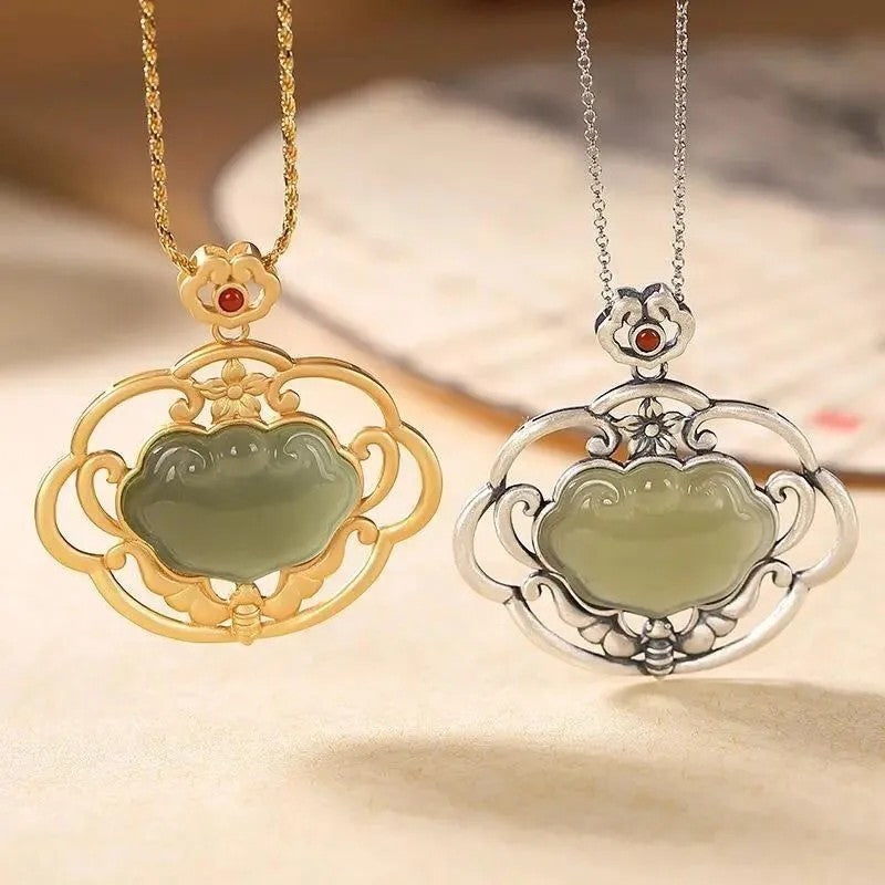 Charming Gold Necklace for Any Occasion