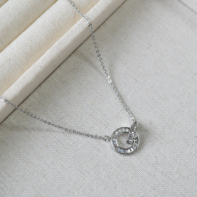Stunning Gold Necklace for Daily Wear