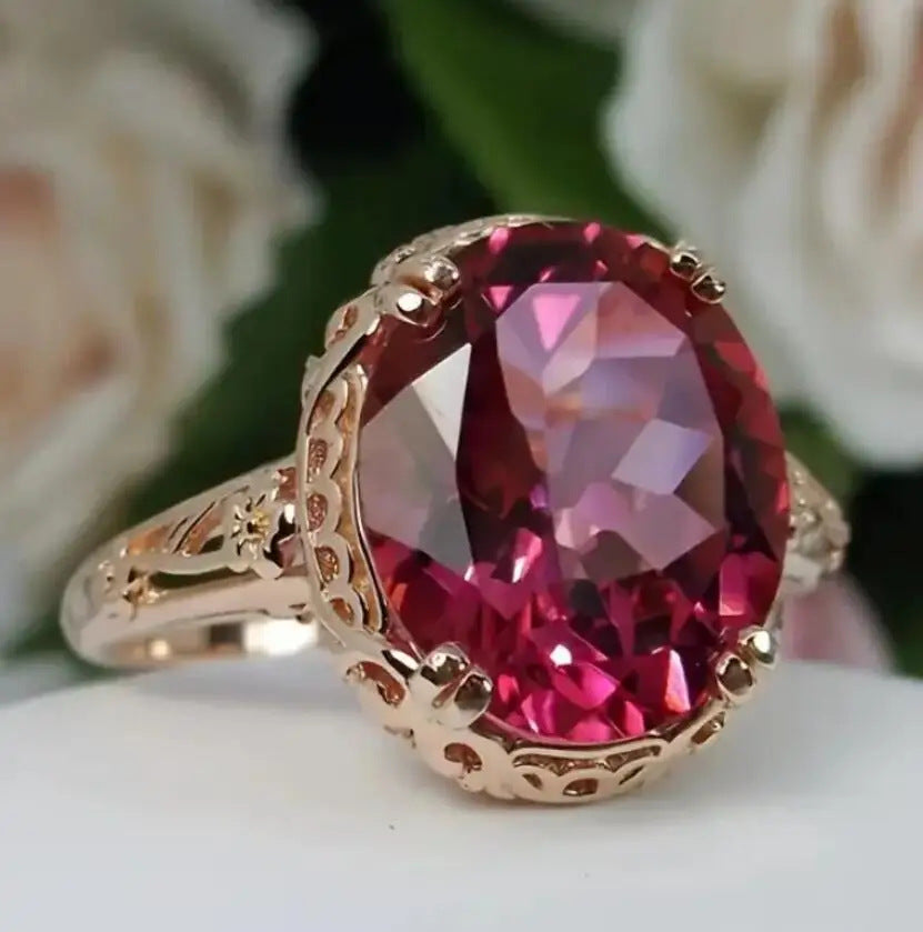 Romantic Gold Ring for Special Moments