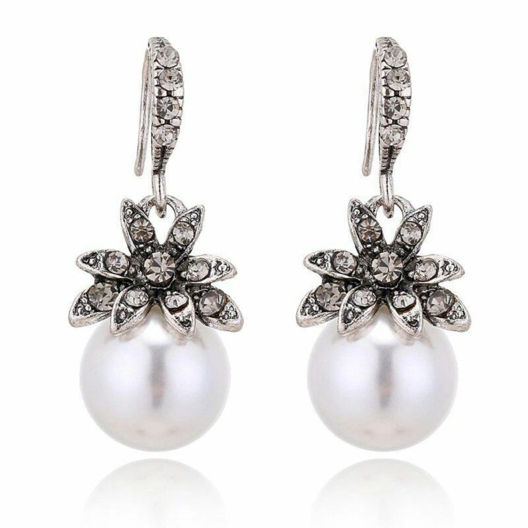 Vintage Handmade Pearl Earring