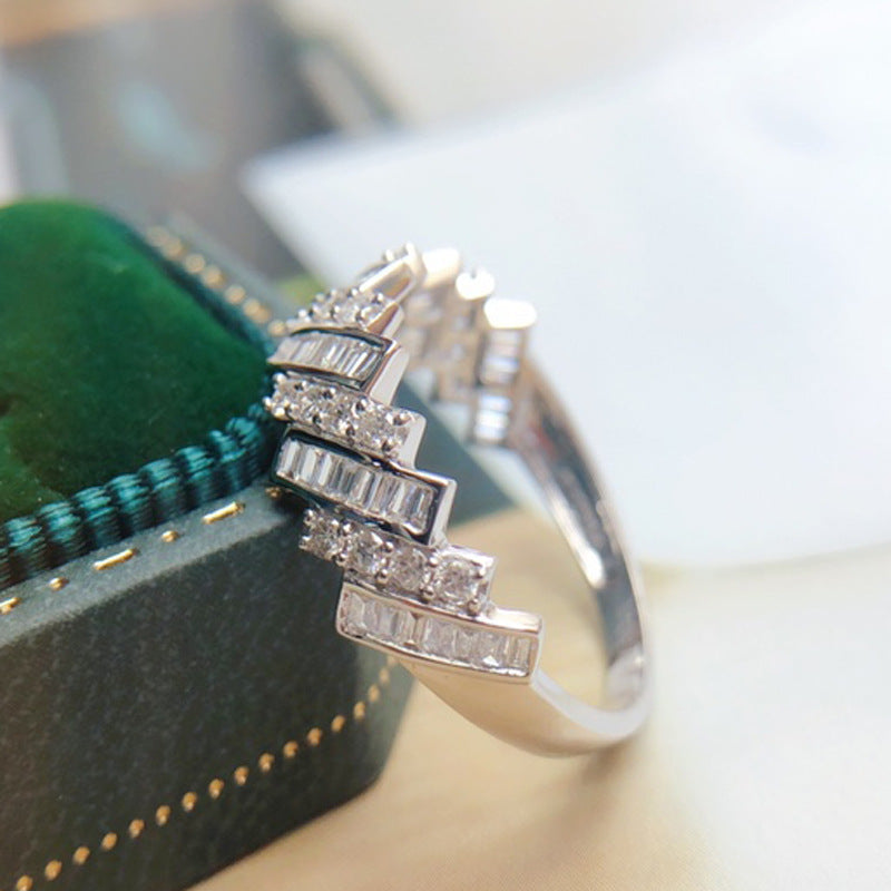 Beautiful Bracelet with Unique Style