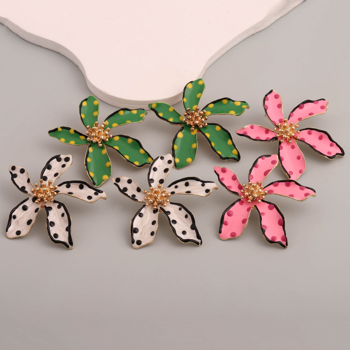 Stunning Earring for Daily Wear