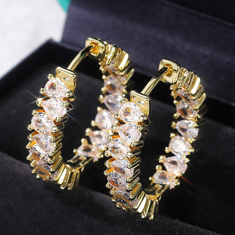Romantic Earring for Special Moments