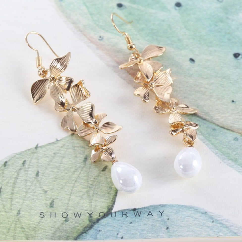 Delicate Artisan Pearl Earring