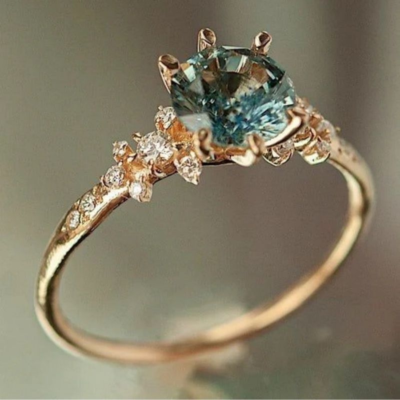 Romantic Gold Ring for Special Moments