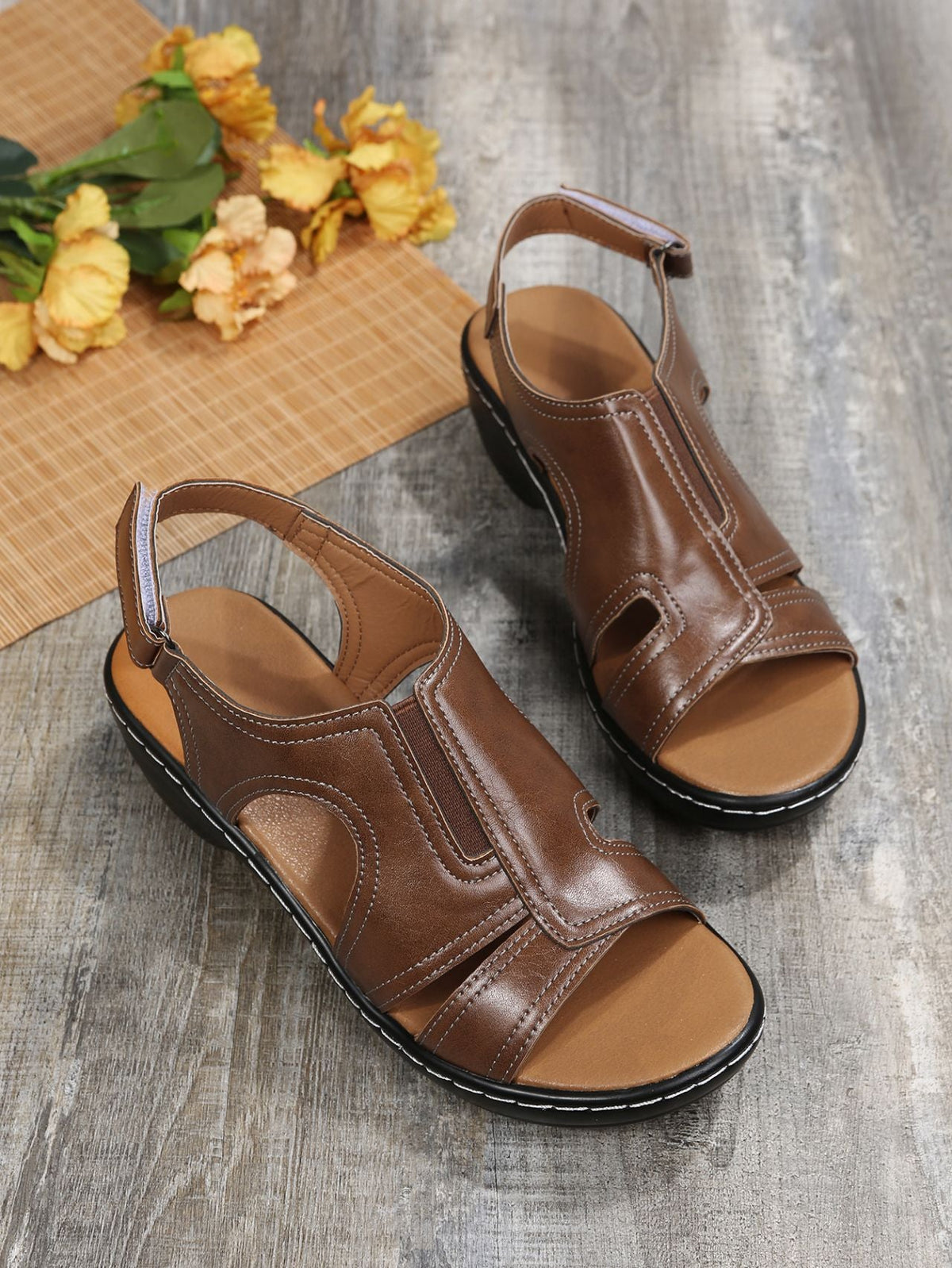 Graceful Orthopedic Sandals for Modern Look