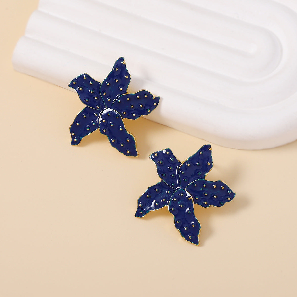 Vintage Handmade Earring