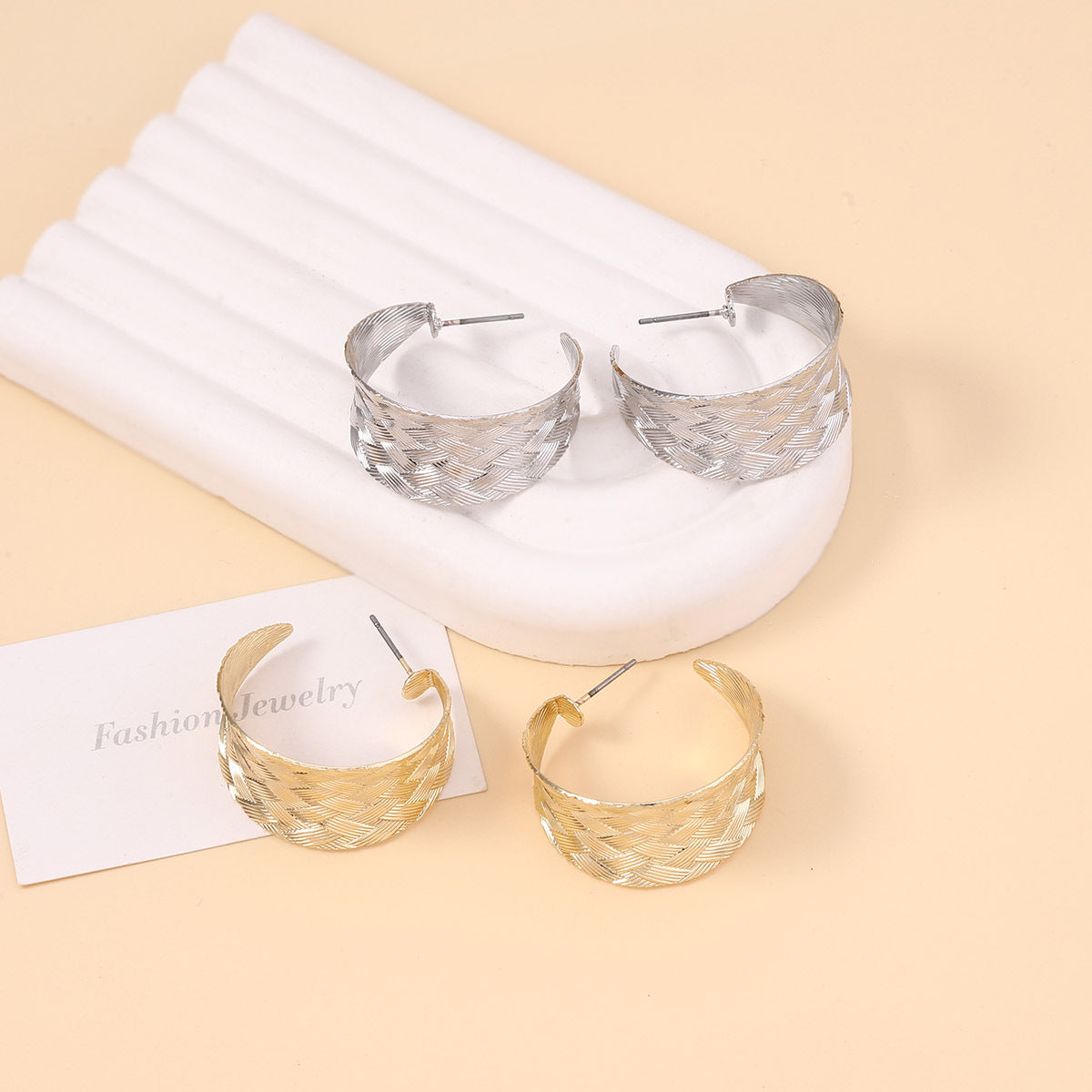 Romantic Earring for Special Moments