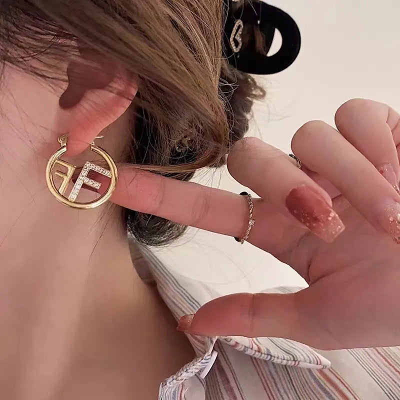 Elegant Earring for Every Occasion