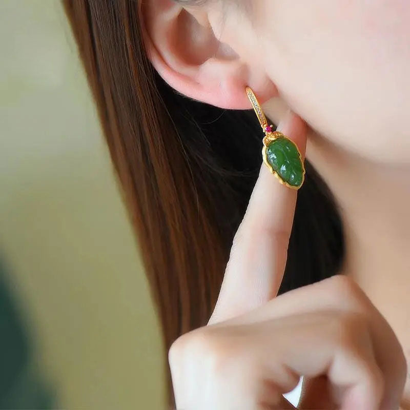Elegant Gold Earring for Every Occasion