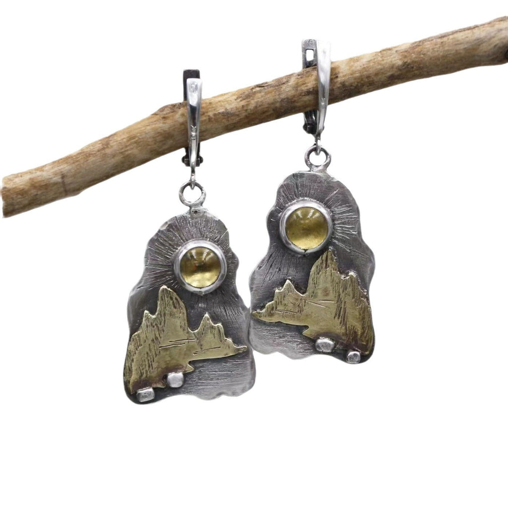 Classic Earring with Timeless Appeal