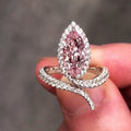 Classic Gold Ring with Timeless Appeal