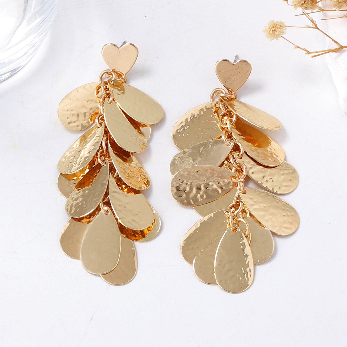 Charming Piece for Any Occasion