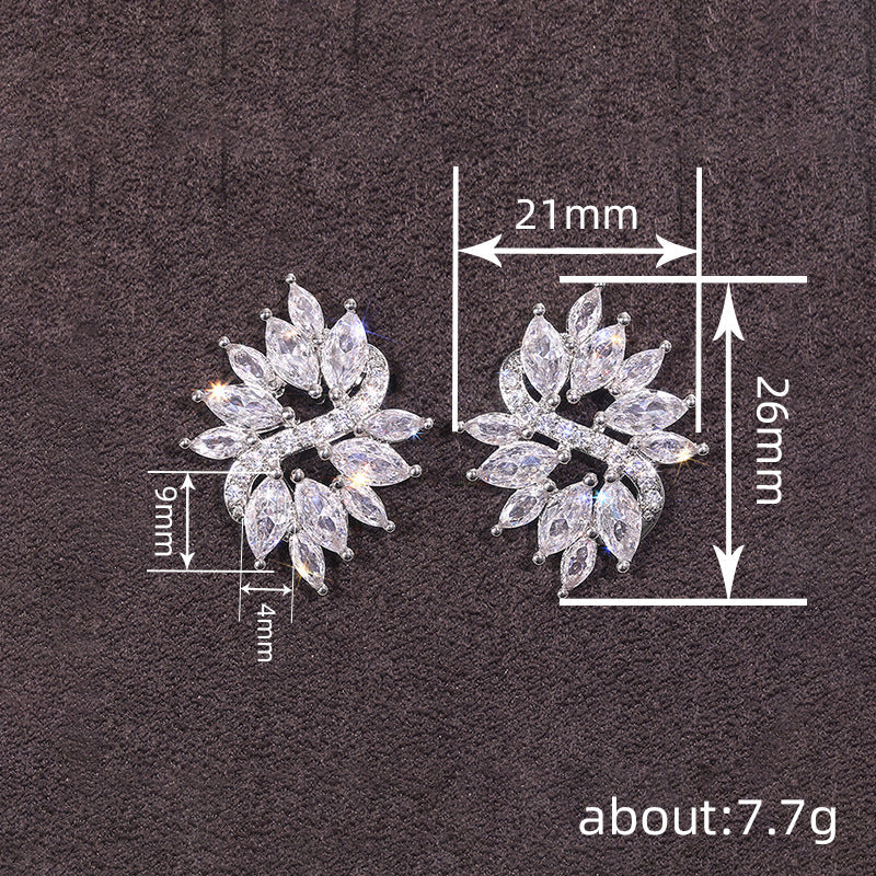 Romantic Earring for Special Moments