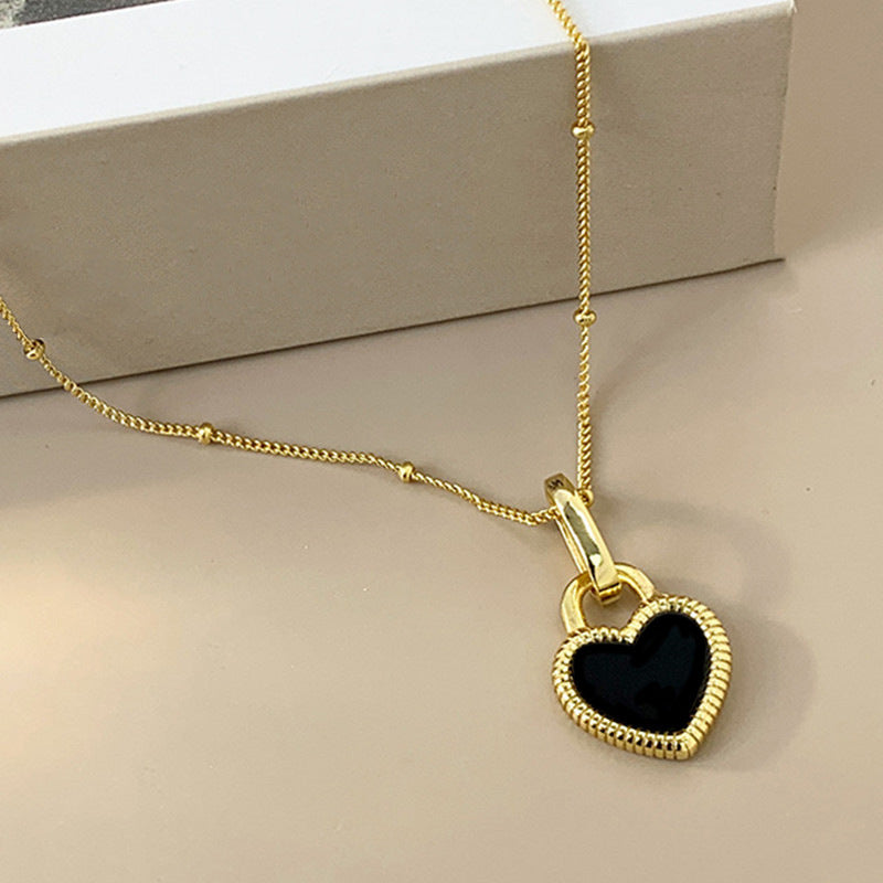Classic Necklace with Timeless Appeal