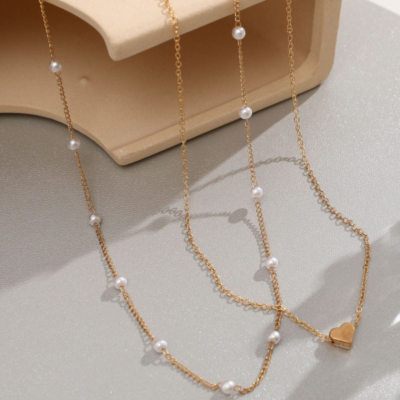 Classic Pearl Necklace with Timeless Appeal