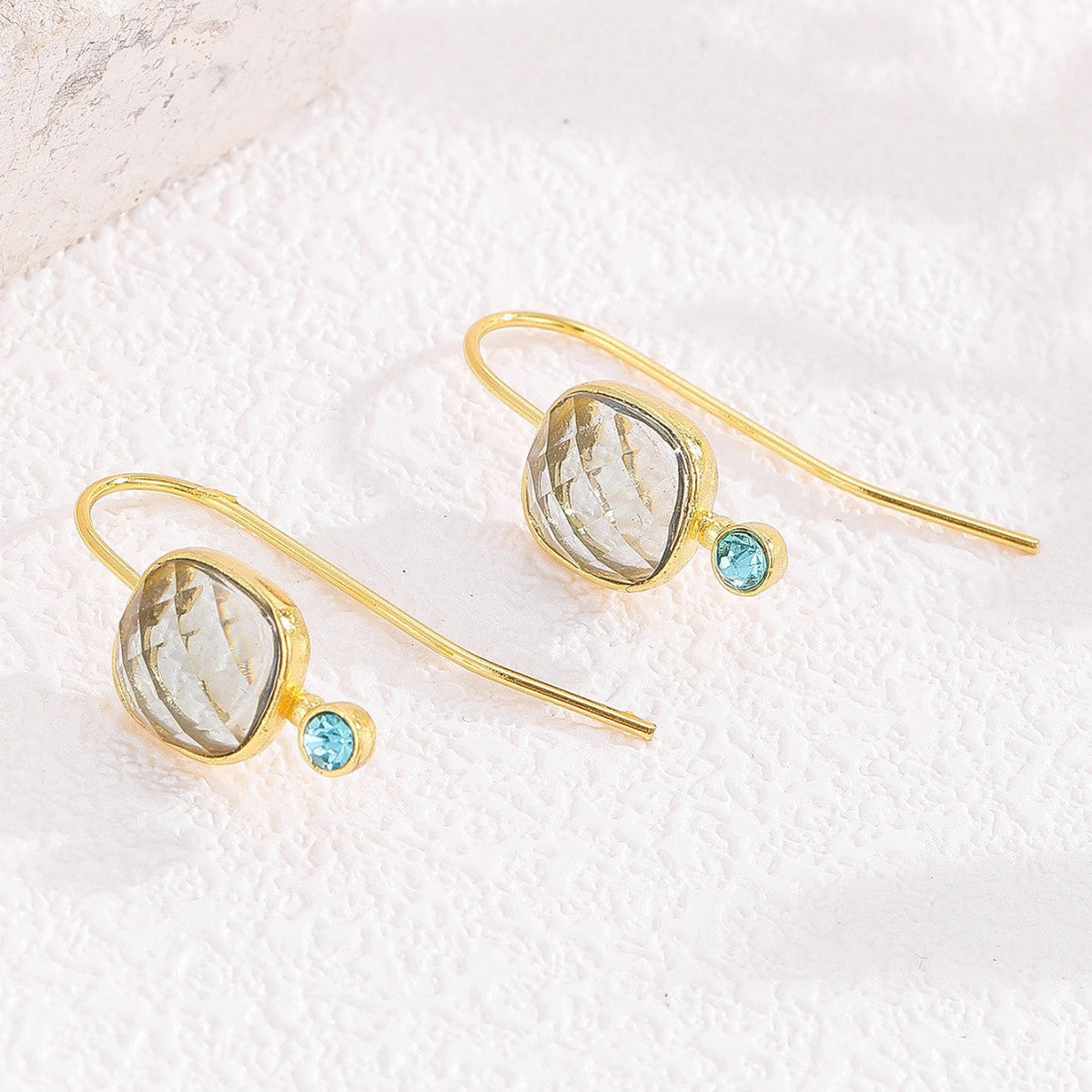 Classic Earring with Timeless Appeal