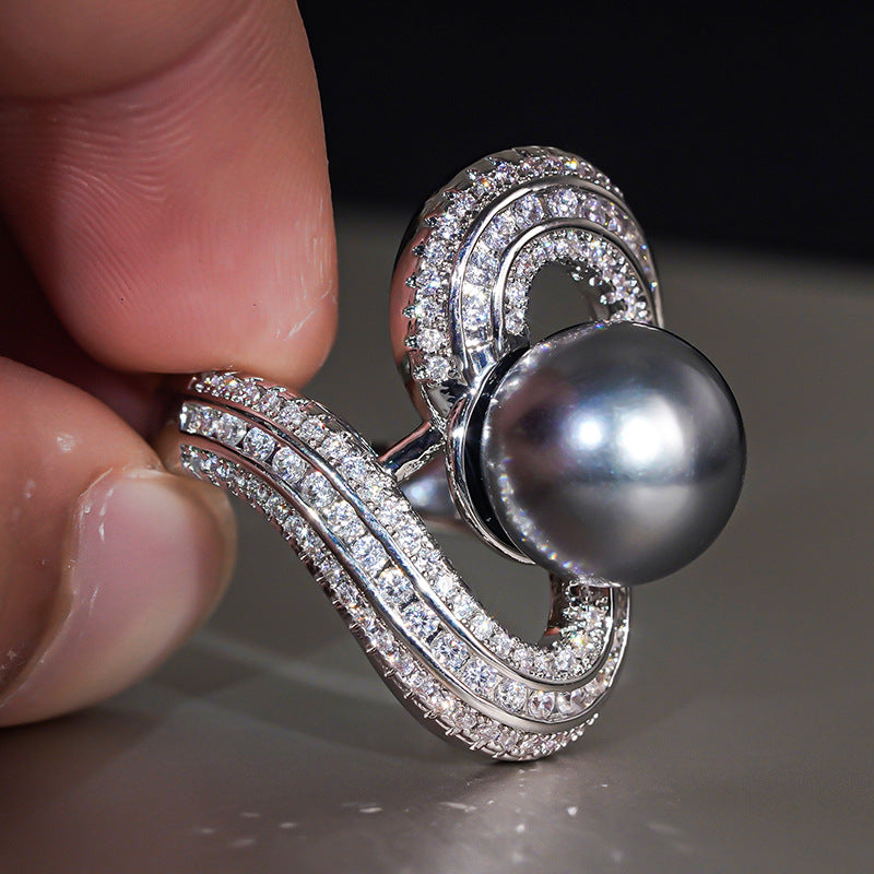 Charming Piece for Any Occasion