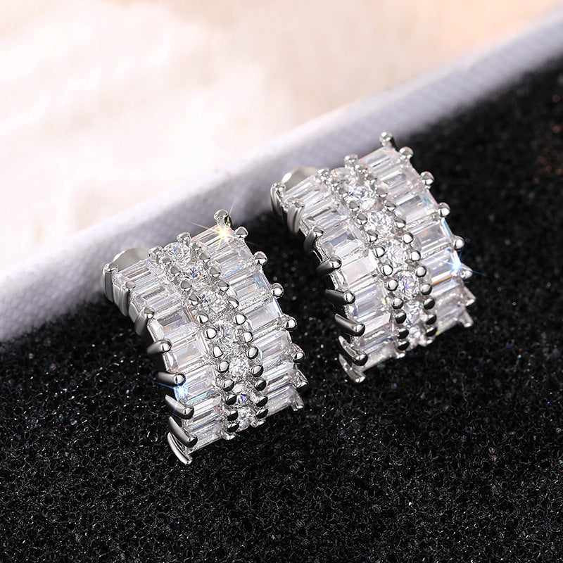 Romantic Earring for Special Moments