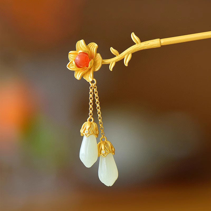 Beautiful Gold Piece with Unique Style