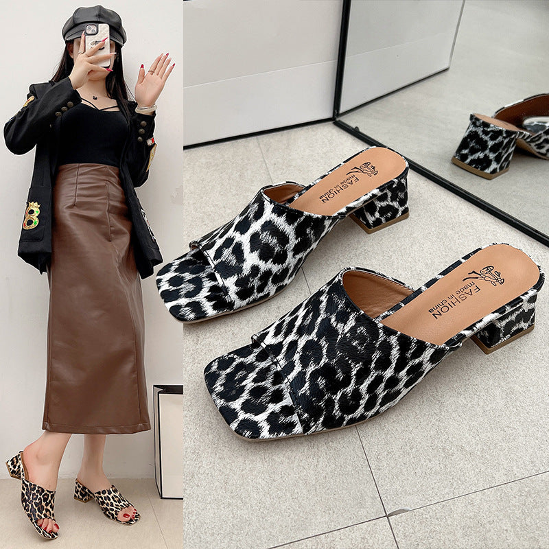 Graceful Orthopedic Shoes for Modern Look