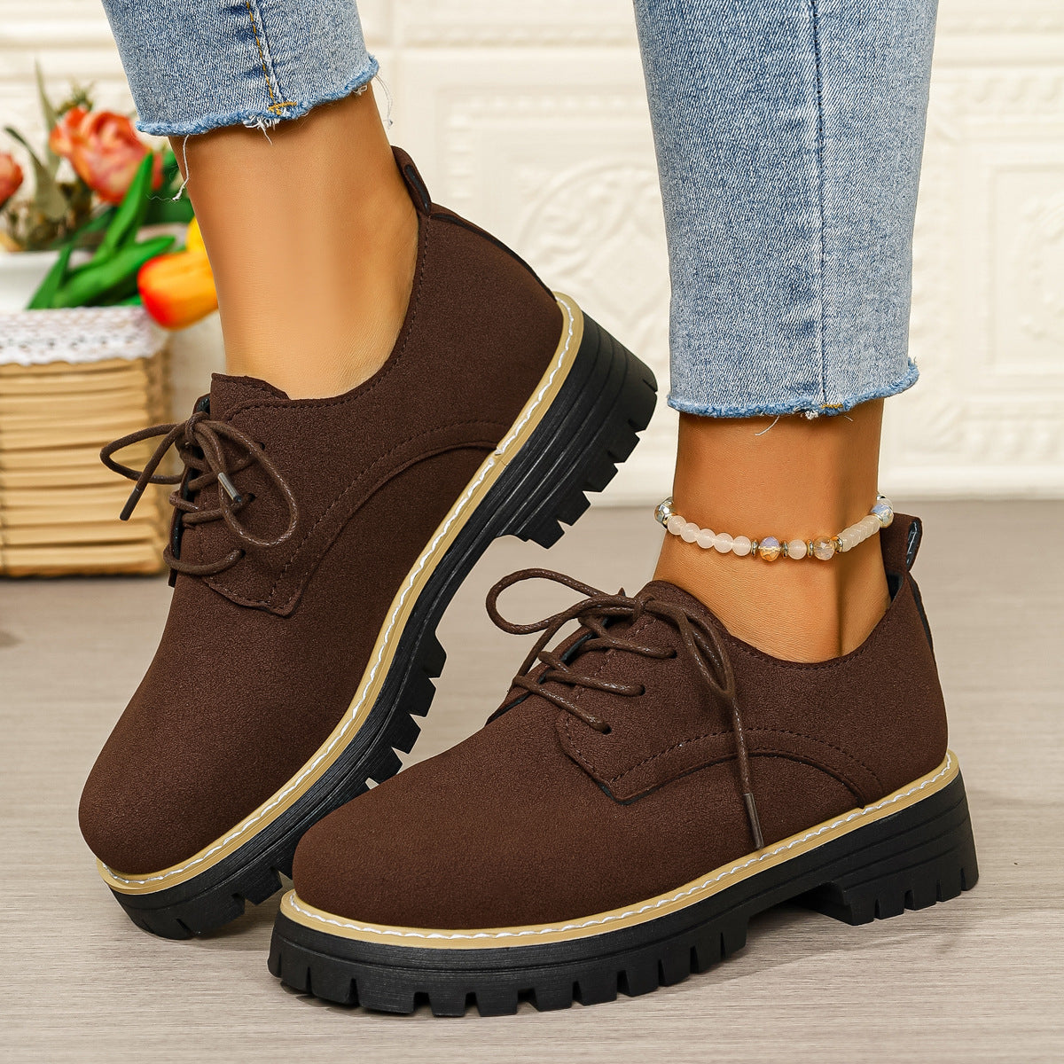 Graceful Orthopedic Shoes for Modern Look