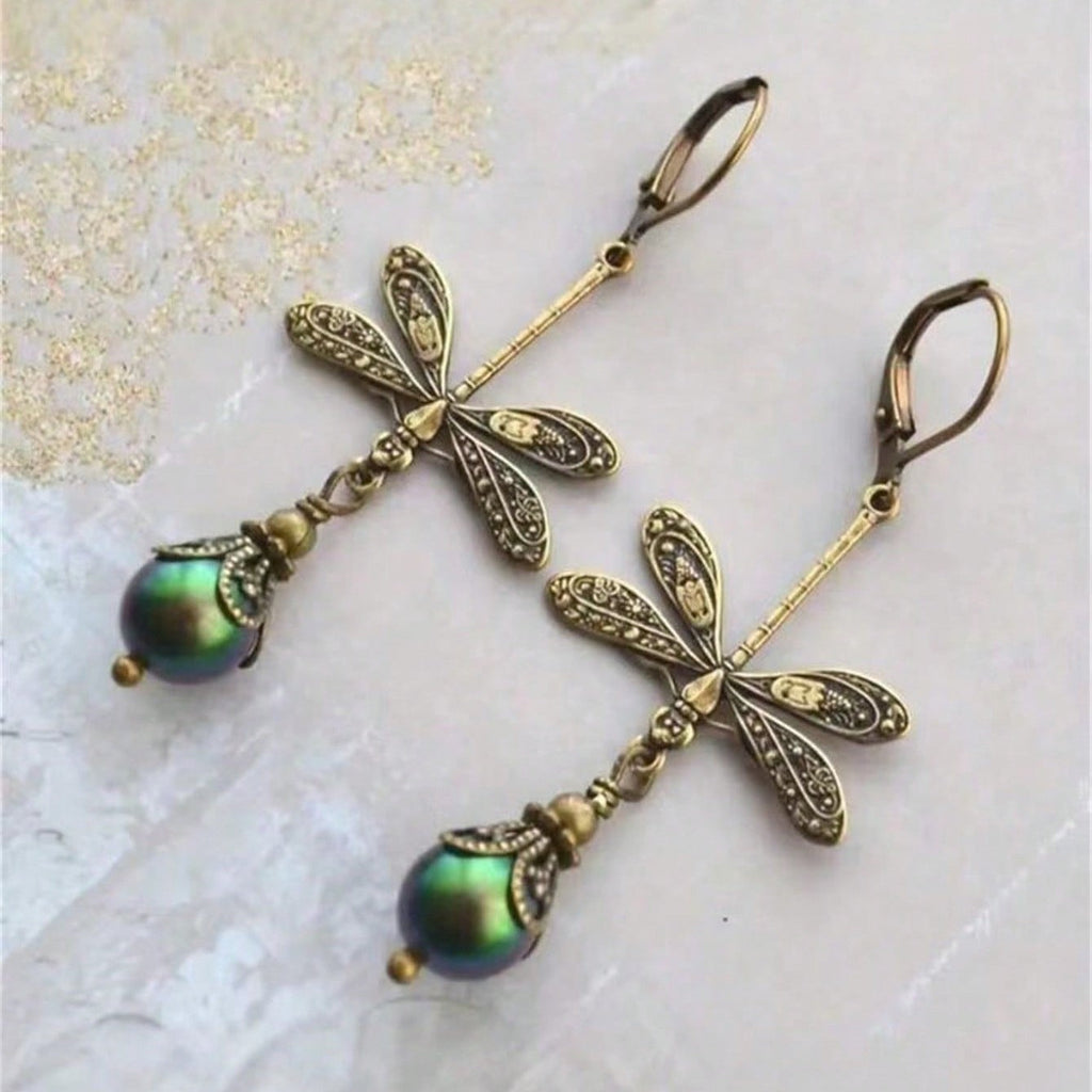 Romantic Pearl Earring for Special Moments