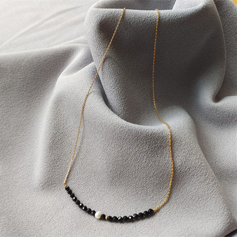 Romantic Pearl Necklace for Special Moments