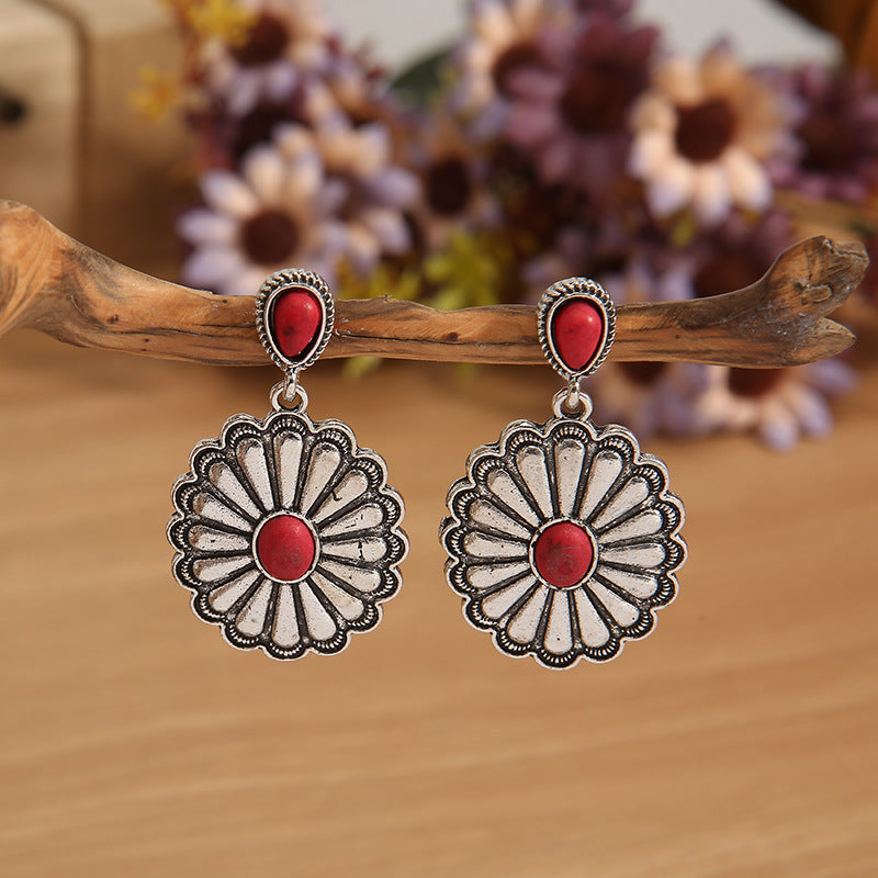 Charming Earring for Any Occasion