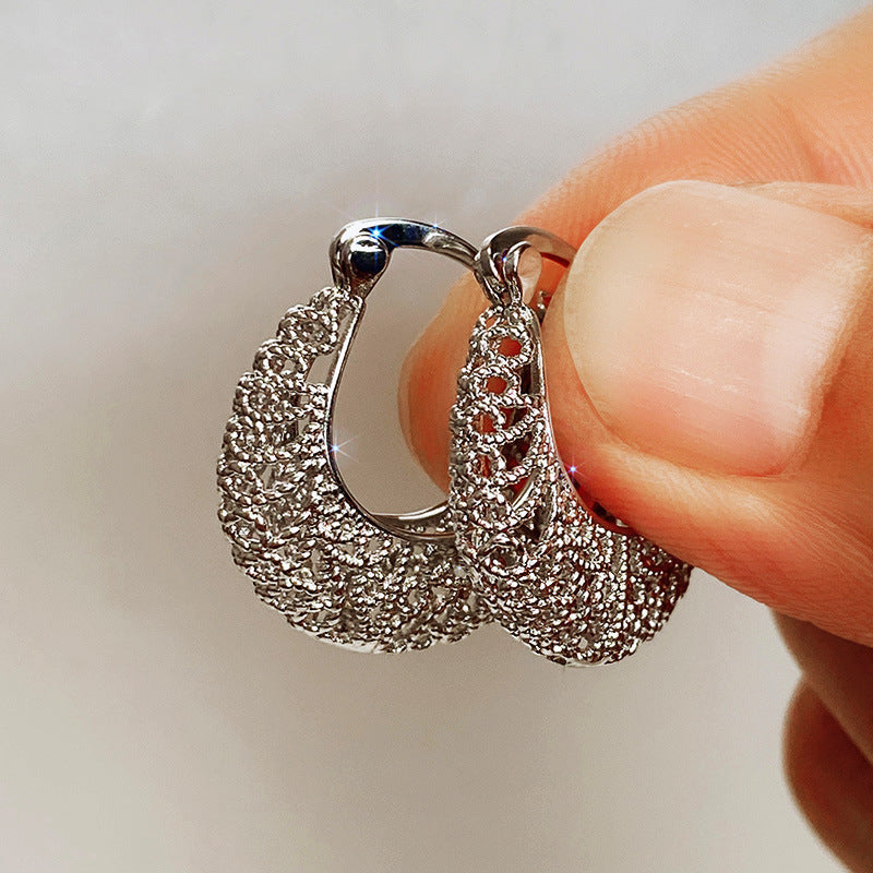Elegant Earring for Every Occasion