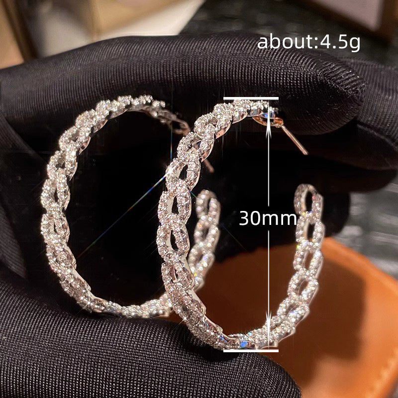 Stunning Earring for Daily Wear