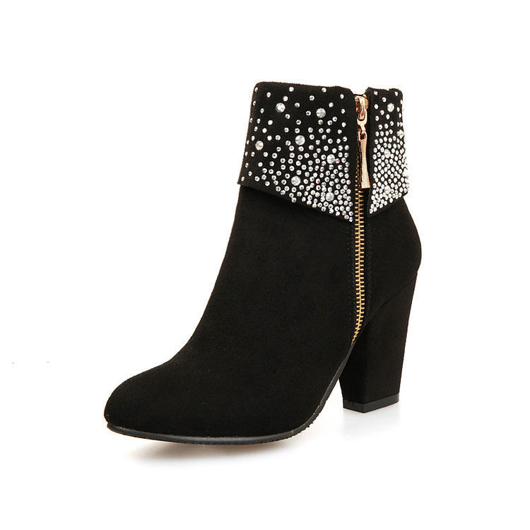 Graceful Orthopedic Boots for Modern Look