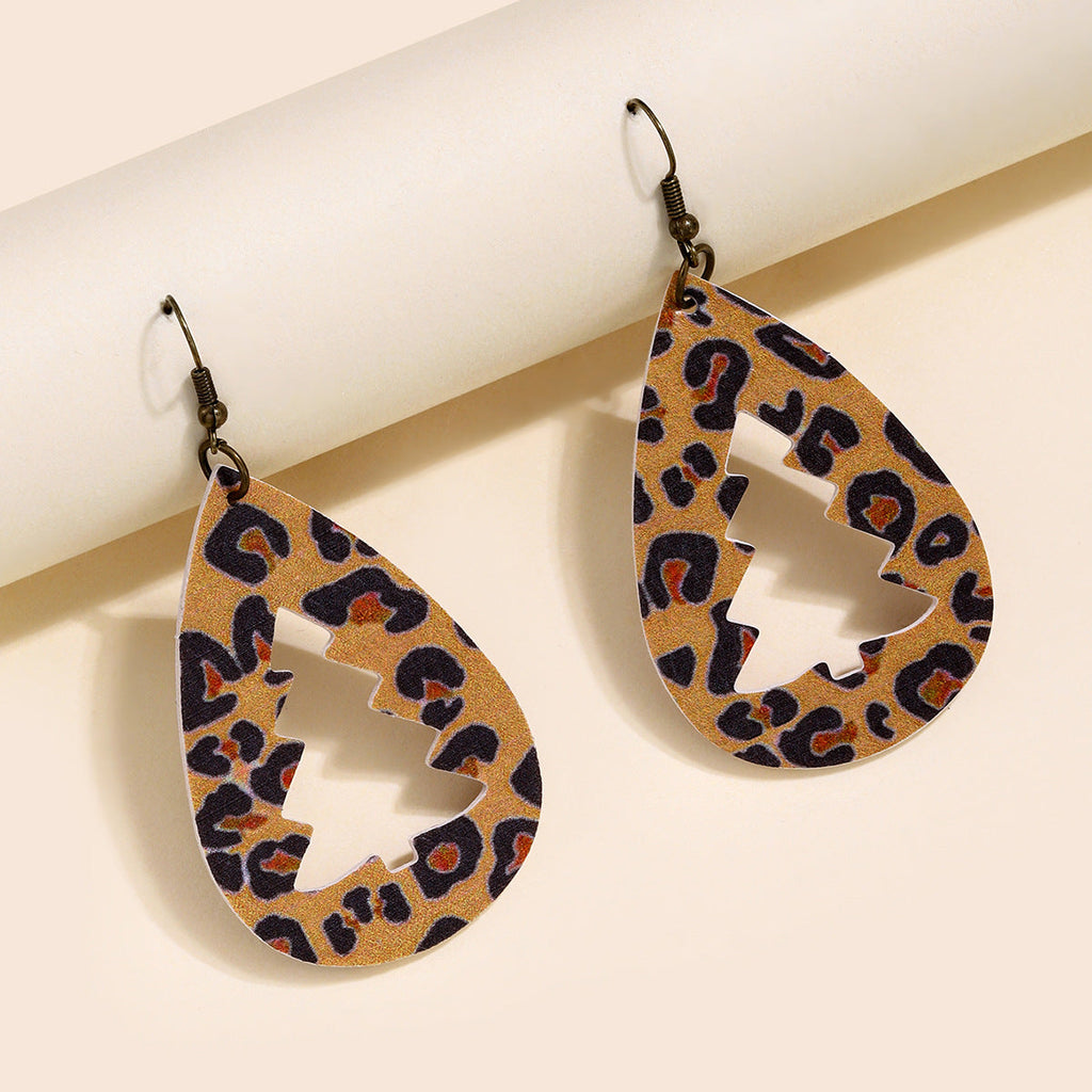Charming Earring for Any Occasion